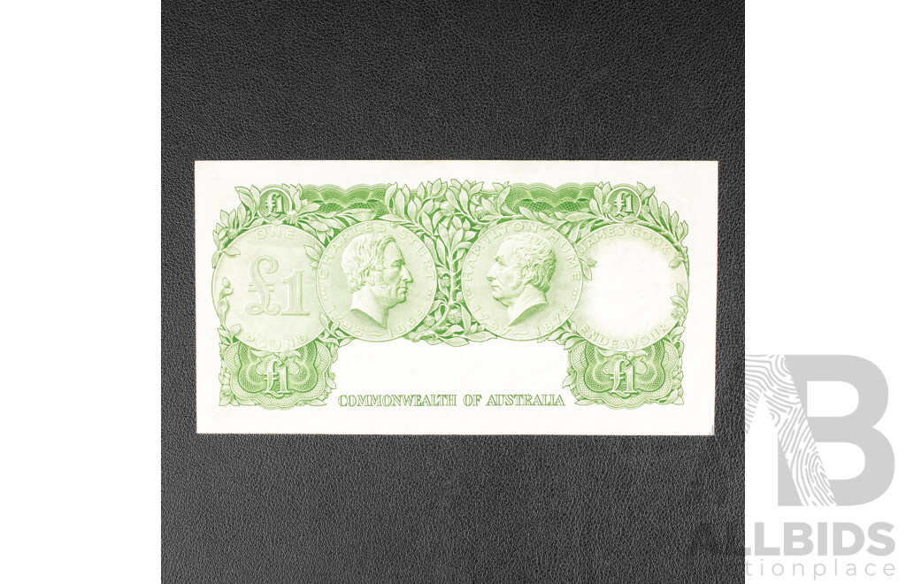 Australian 1961 One Pound Note, R34 Coombs/Wilson HI 64 064452