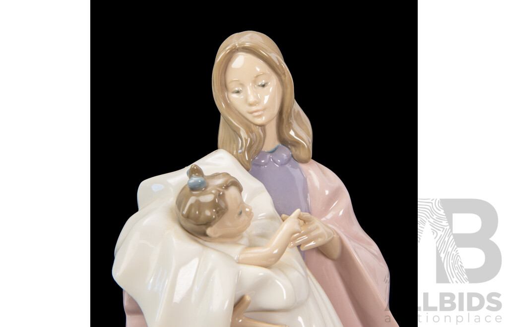 Large Porcelain ‘Mother’s Touch’ Lady Figure by Nao for Lladró