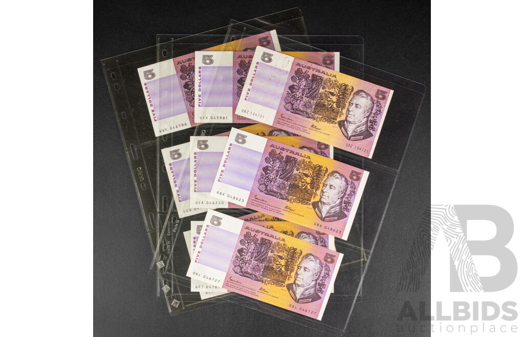Nine Australian 1985 Five Dollar Notes, Johnston/Fraser