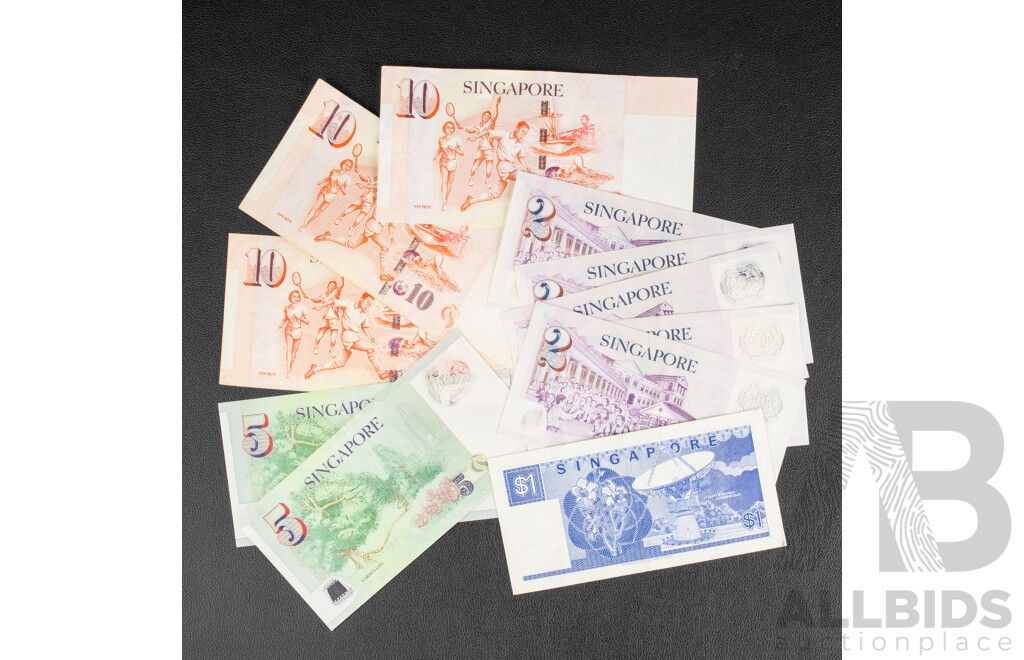 Collection of Vintage Singapore Banknotes