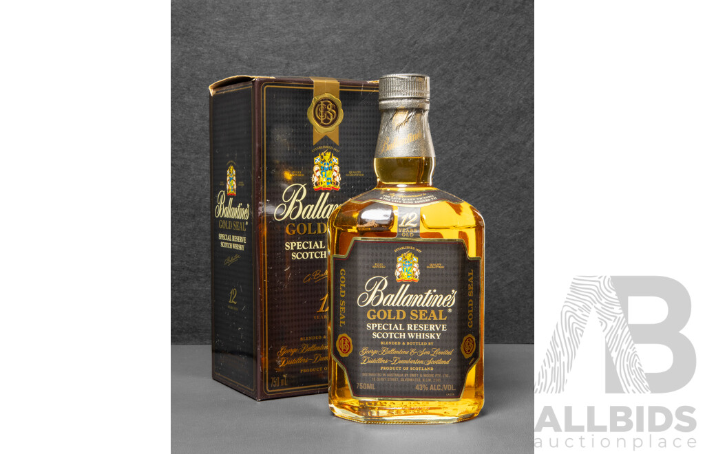 Ballantine's Gold Seal Special Reserve Scotch Whisky in Presentation Box