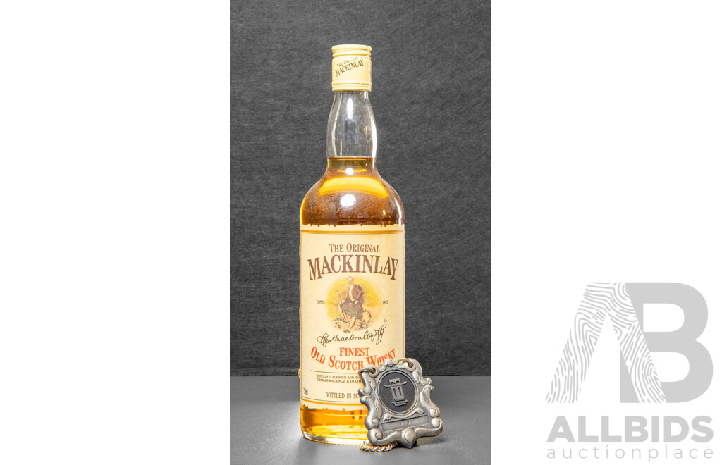 The Original Mackinlay Finest Old Scotch Whisky with Medallion