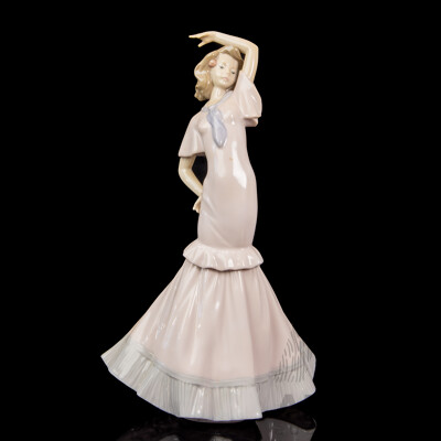 Porcelain Spanish Dancer Figure, Nao by Lladro
