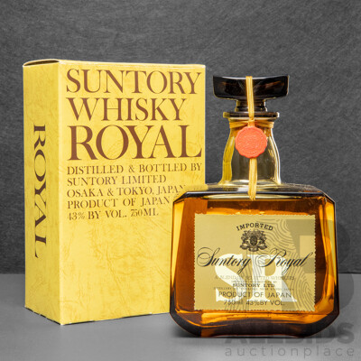 Suntory Whisky Royal in Presentation Box