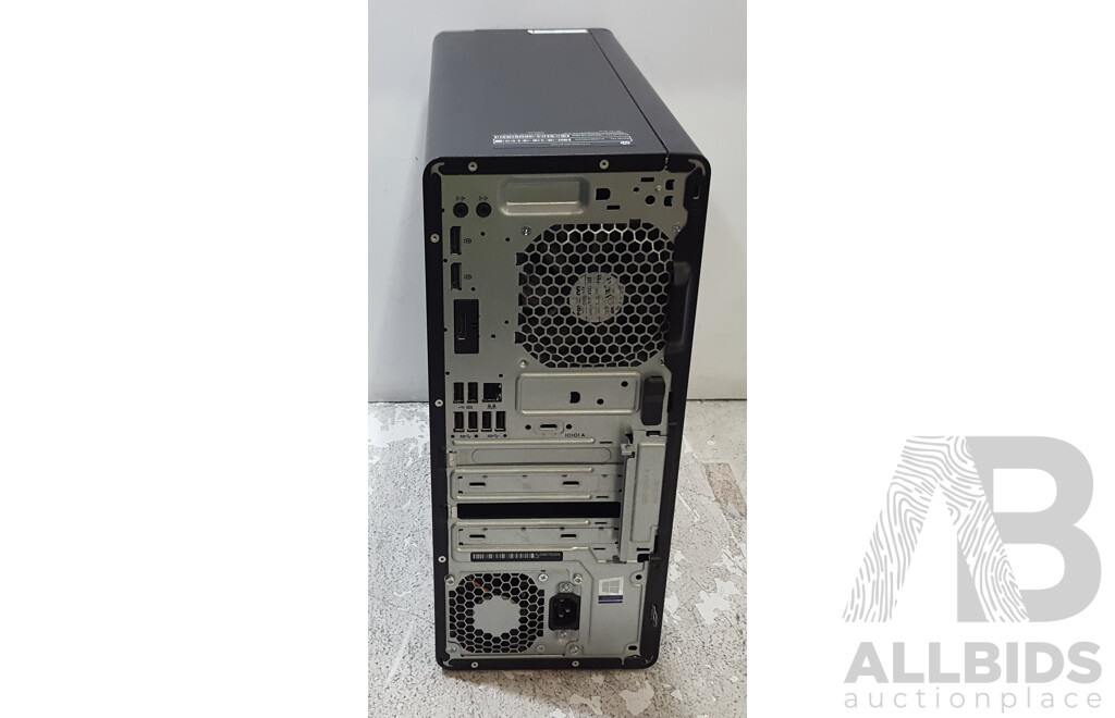 HP EliteDesk 800 G3 TWR Intel Core i7 (7700) 3.60GHz-4.20GHz 4-Core CPU Desktop Computer