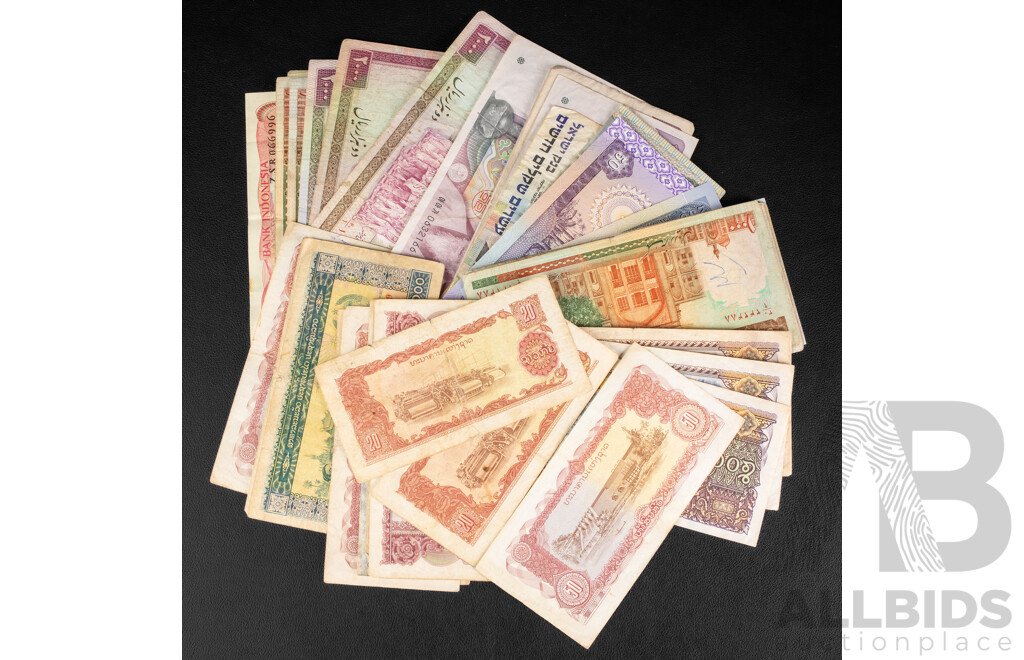 Collection of Vintage International Banknotes Including Argentina, Cambodia, Bahrain, China, Cyprus, Netherlands, Germany, Egypt, Budapest, Iran, Israel, Indonesia, Italy Korea, Laos, Philippines, Samoa, Vietnam and More
