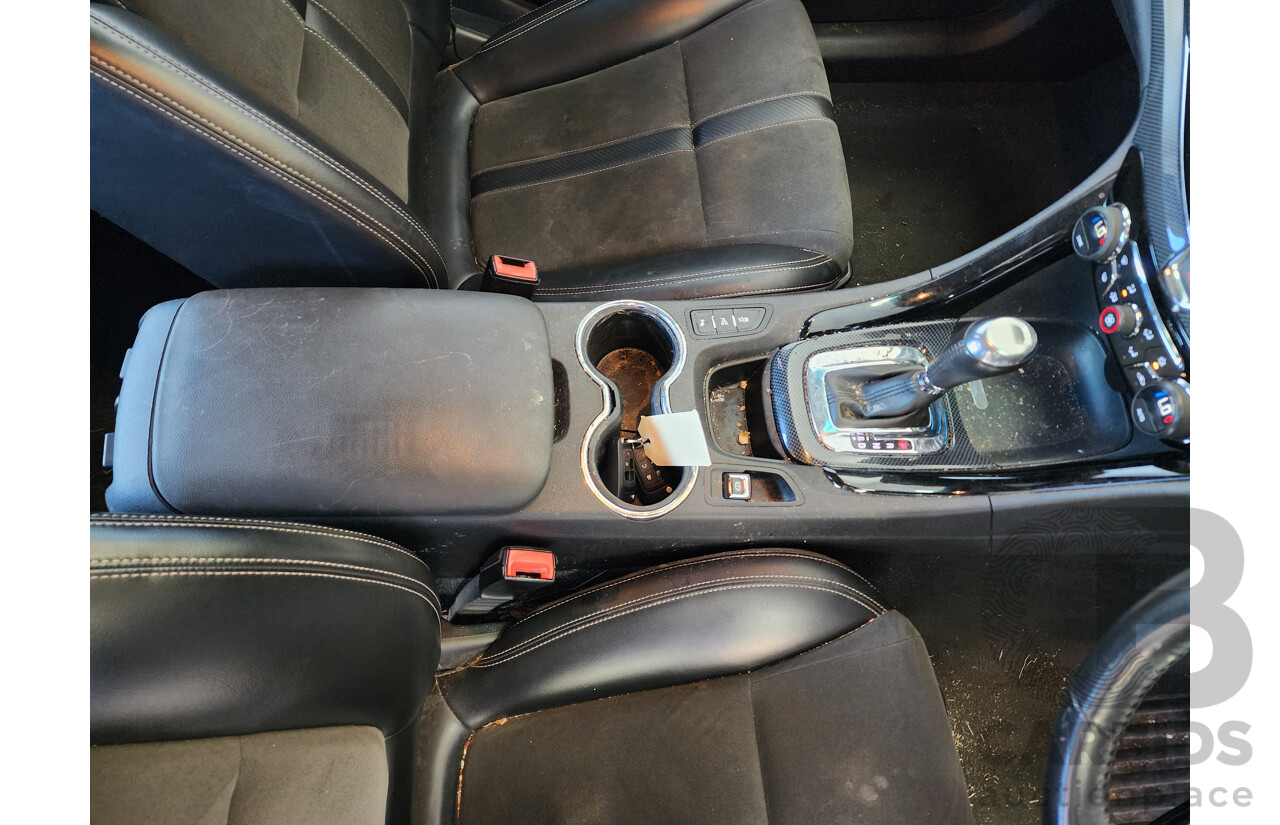 9/2015 Holden Commodore SV6 VF MY15 4d Sedan Green 3.6L