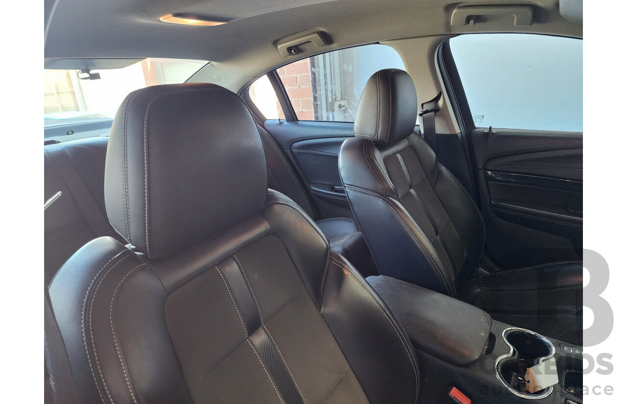 9/2015 Holden Commodore SV6 VF MY15 4d Sedan Green 3.6L