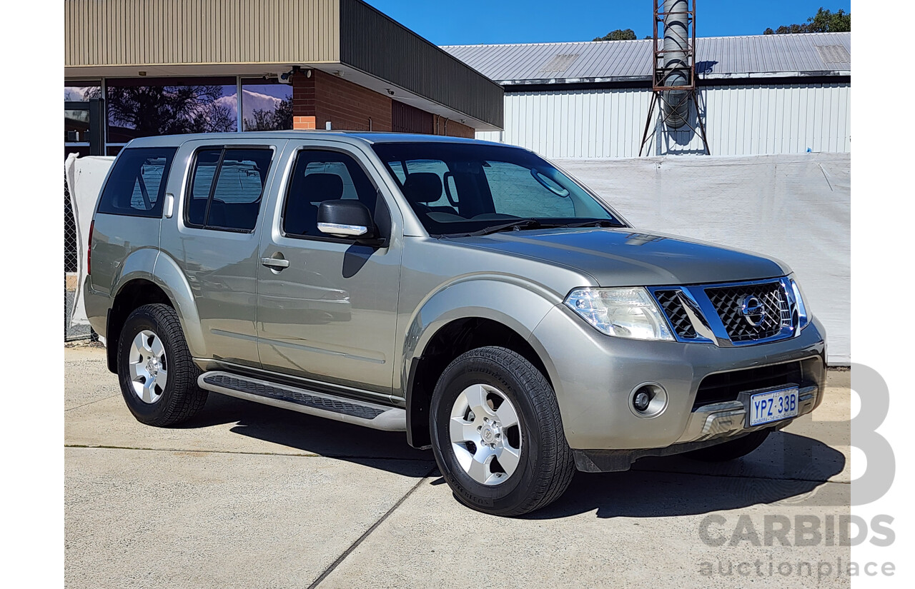 8/2012 Nissan Pathfinder ST (4x4) R51 SERIES 4 4d Wagon Gold 2.5L