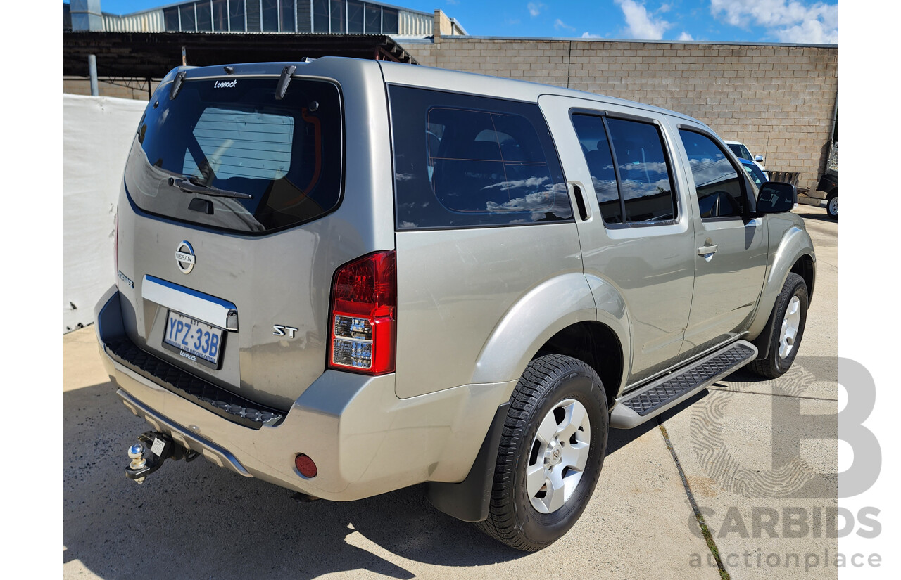 8/2012 Nissan Pathfinder ST (4x4) R51 SERIES 4 4d Wagon Gold 2.5L