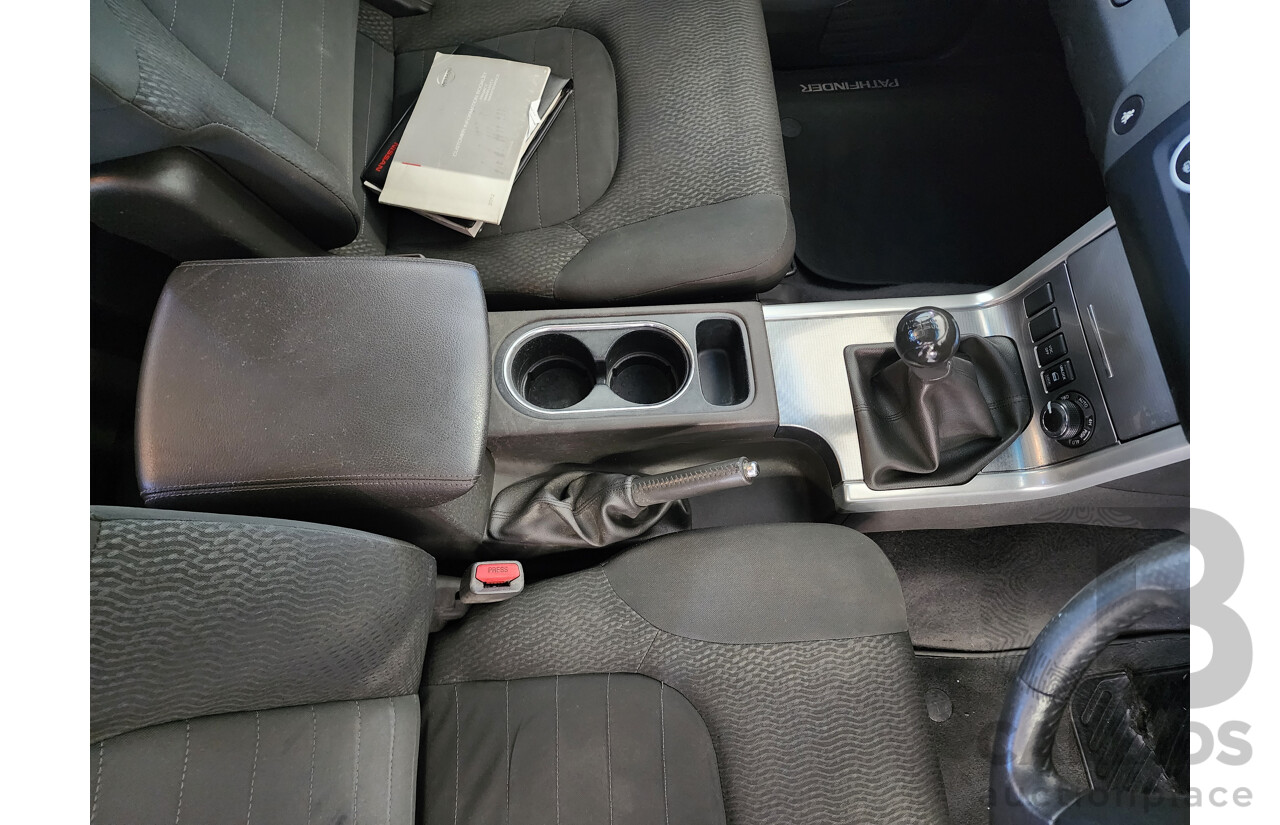 8/2012 Nissan Pathfinder ST (4x4) R51 SERIES 4 4d Wagon Gold 2.5L