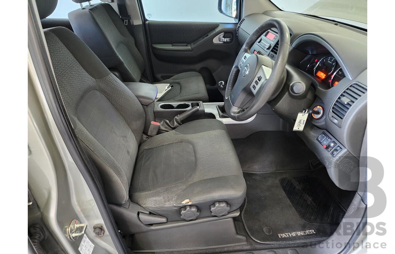 8/2012 Nissan Pathfinder ST (4x4) R51 SERIES 4 4d Wagon Gold 2.5L