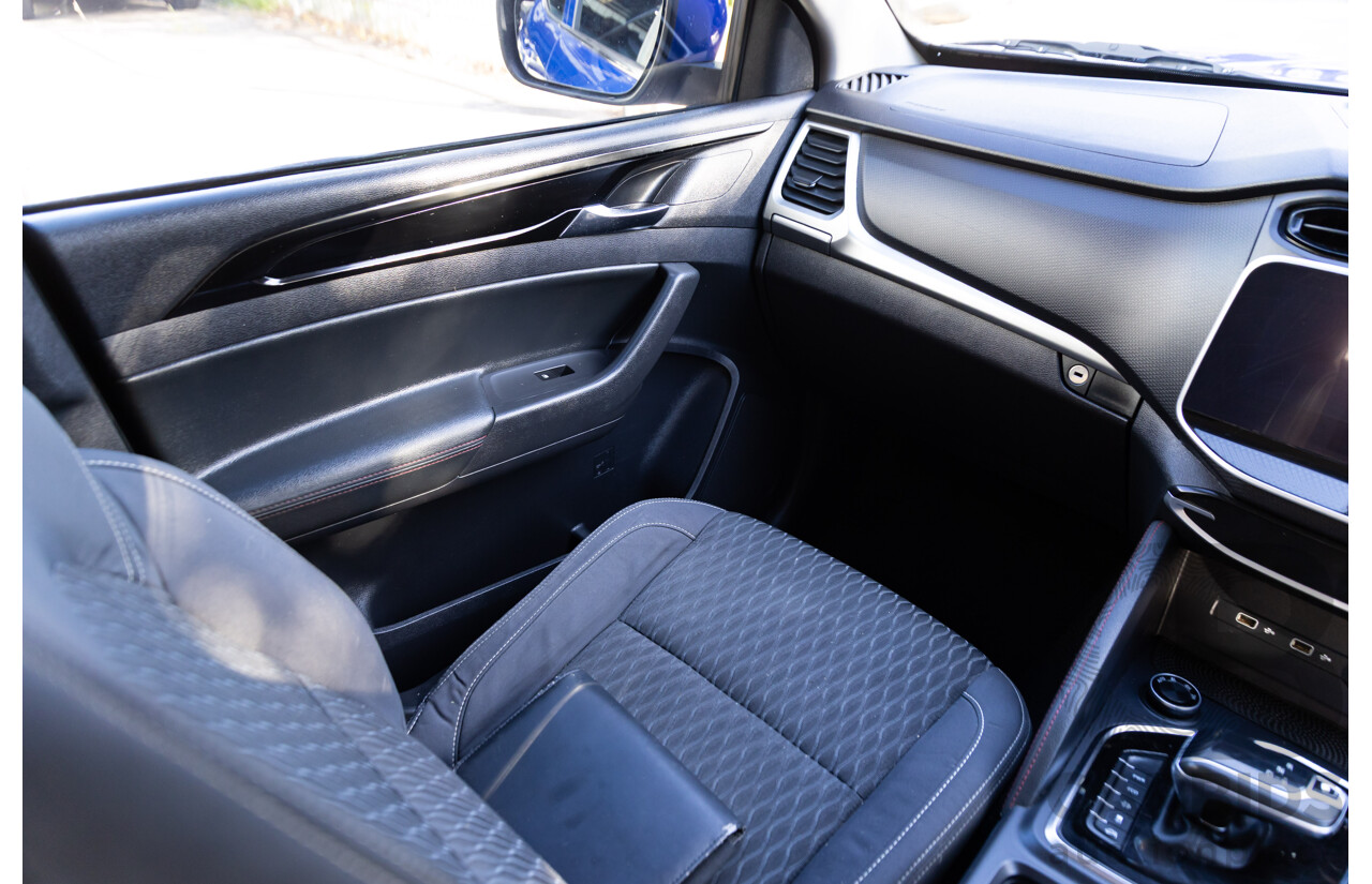 01/2022 Ldv T60 MAX PRO (4x4) 4x4 SK8C Double Cab Utility Blue Turbo Diesel 2.0L