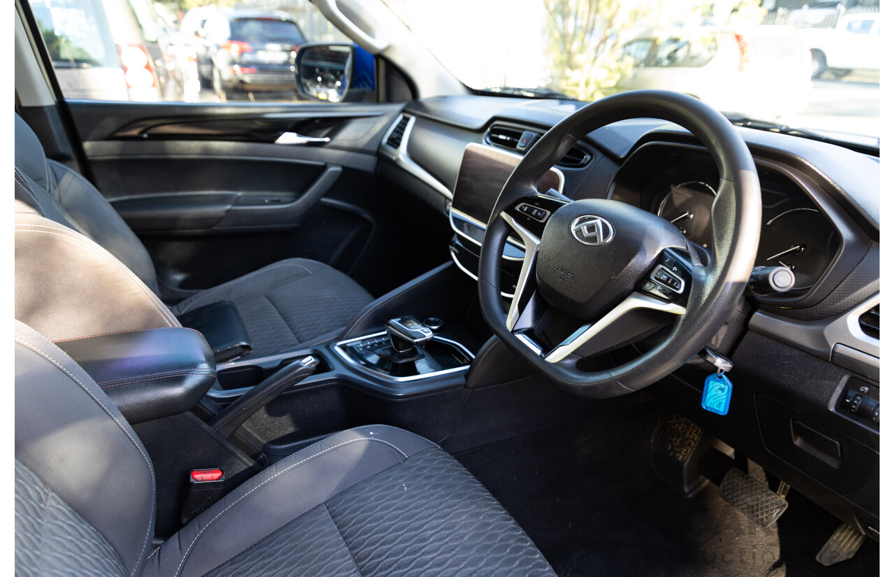 01/2022 Ldv T60 MAX PRO (4x4) 4x4 SK8C Double Cab Utility Blue Turbo Diesel 2.0L