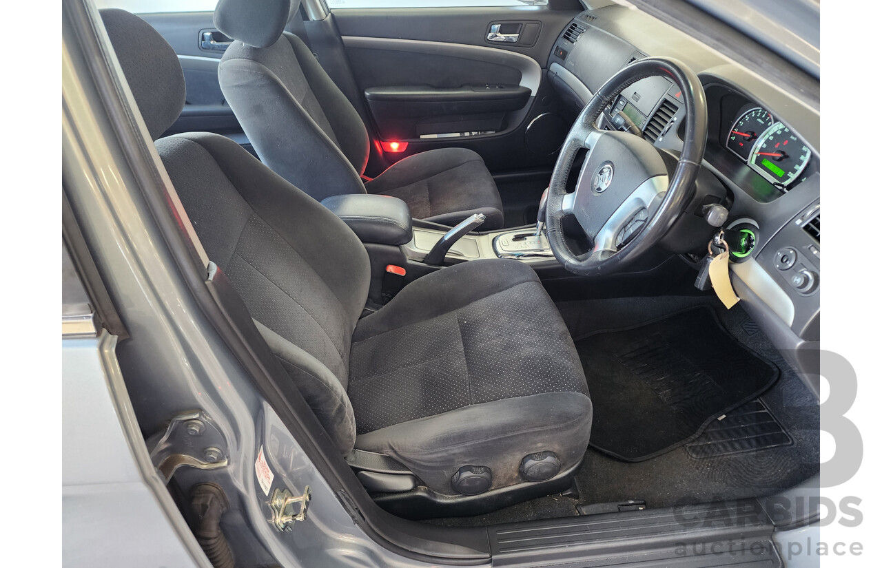 3/2011 Holden Epica CDXi EP MY11 4d Sedan Grey 2.5L