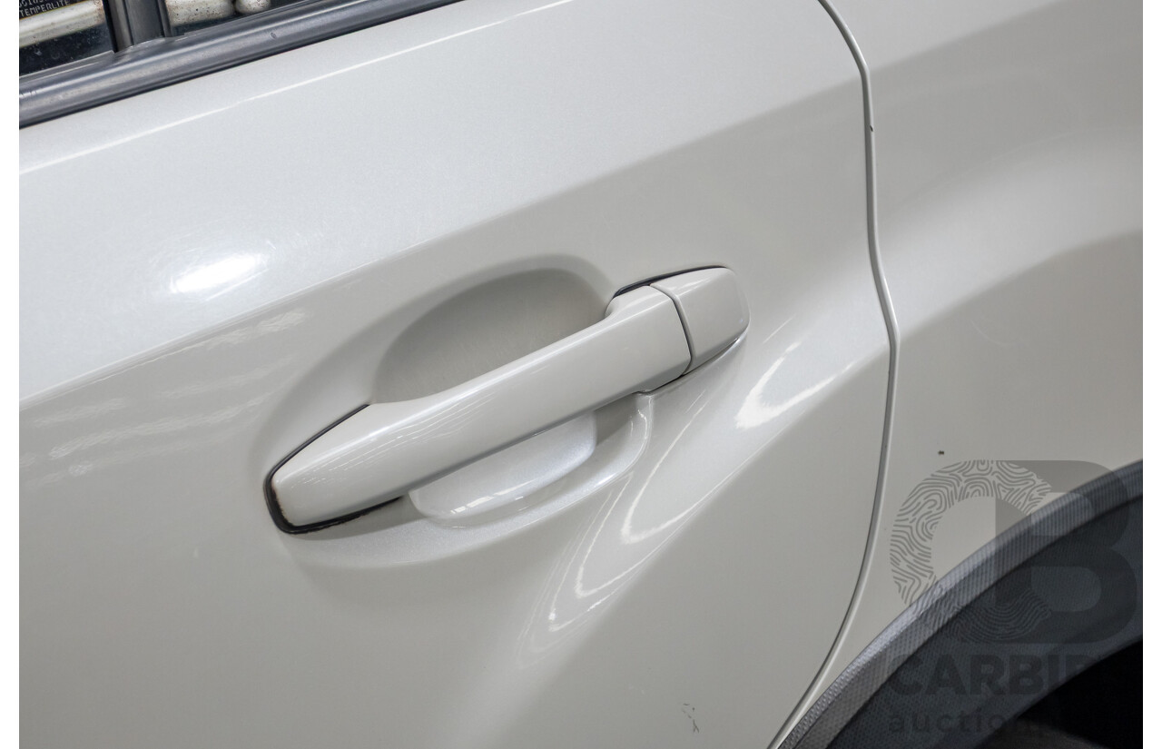 07/2013 Subaru XV 2.0i-L (AWD) MY13 4D Wagon White 2.0L