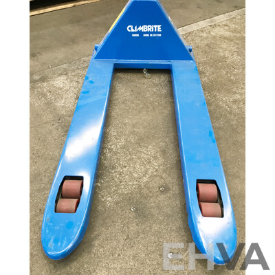 Climbrite (CPJ3000) Professional Quick Lift Pallet Jack