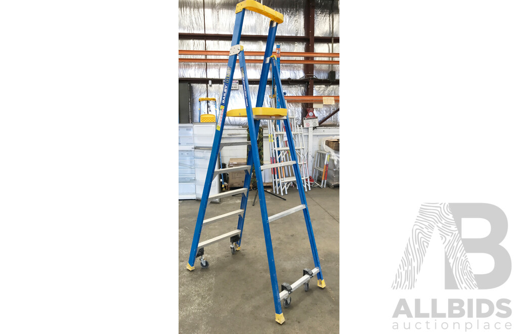 Bailey (FS13579) 6 Step Fibreglass Platform Stepladder