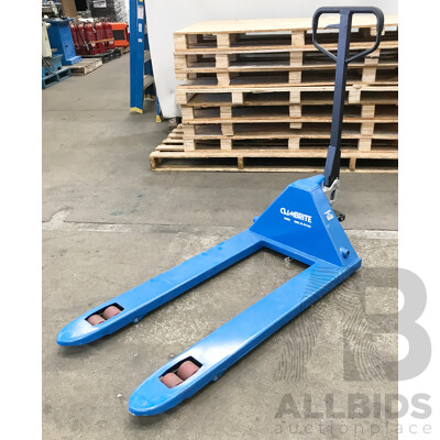 Climbrite (CPJ3000) Professional Quick Lift Pallet Jack