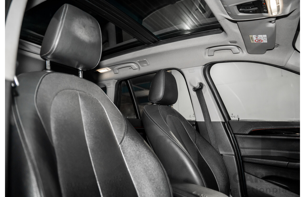 01/2016 BMW X1 sDrive18d (FWD) F48 4D Wagon Atlantic Grey Metallic Turbo Diesel 2.0L