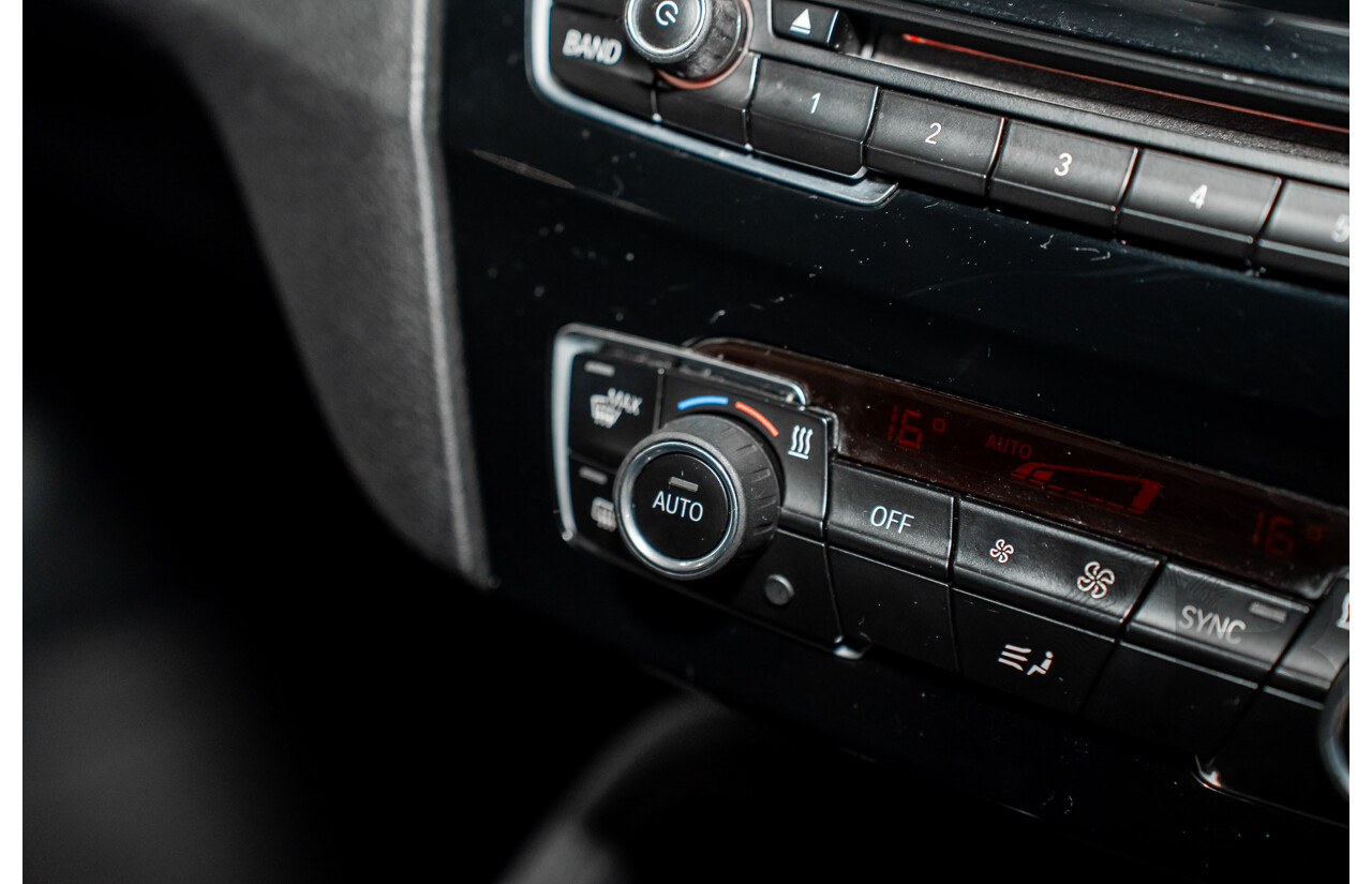 01/2016 BMW X1 sDrive18d (FWD) F48 4D Wagon Atlantic Grey Metallic Turbo Diesel 2.0L