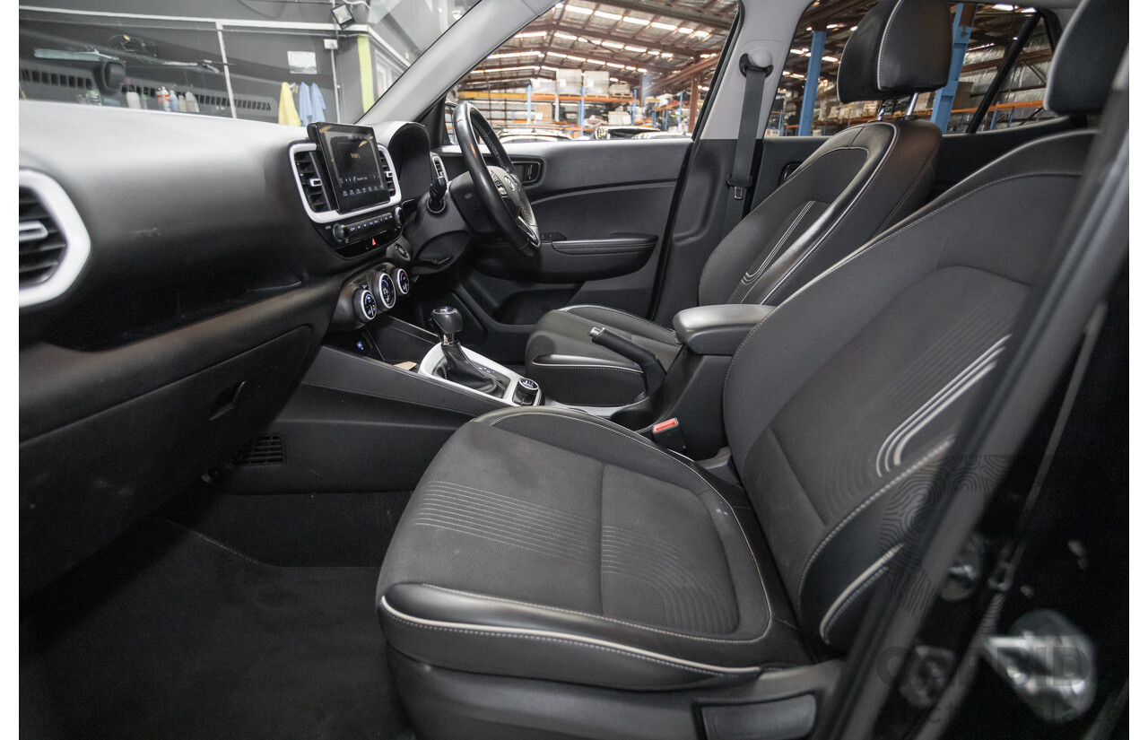 08/2020 Hyundai Venue Elite QX.2 MY20 4D Wagon Black Metallic 1.6L