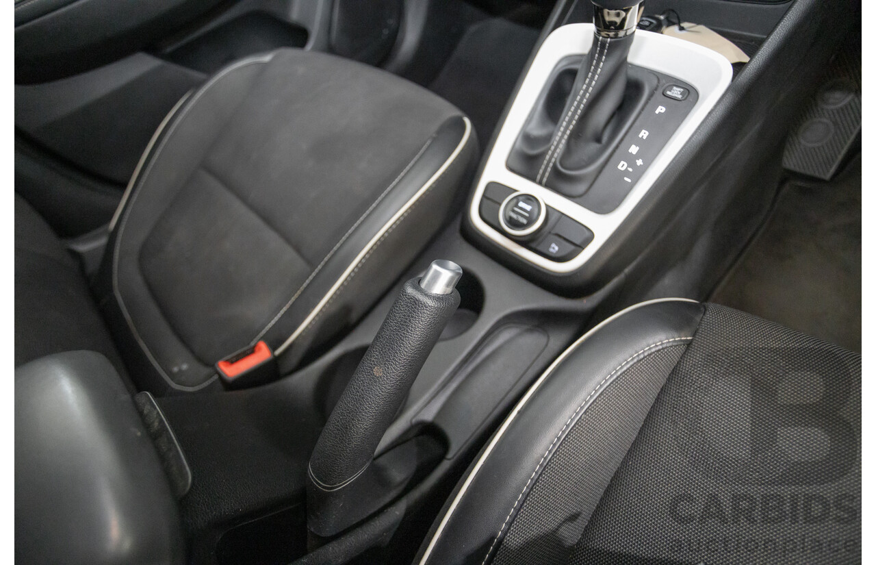 08/2020 Hyundai Venue Elite QX.2 MY20 4D Wagon Black Metallic 1.6L