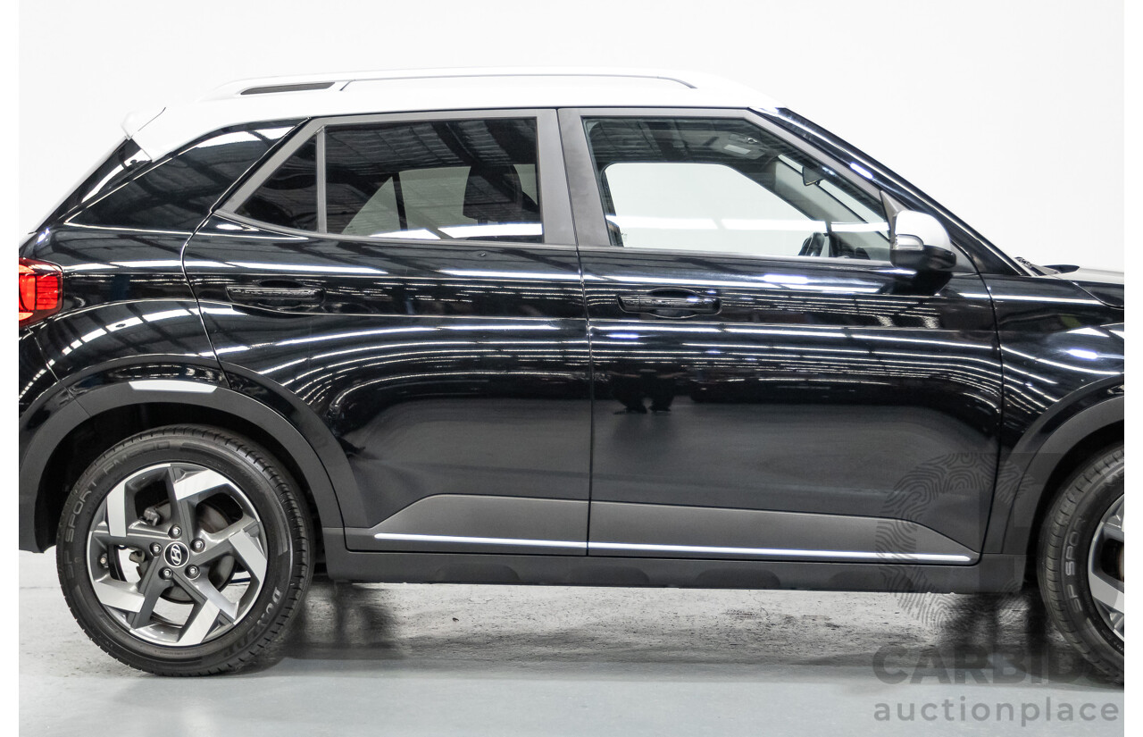 8/2020 Hyundai Venue Elite QX.2 MY20 4d Wagon Black Metallic 1.6L