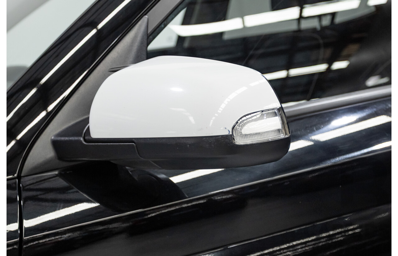 08/2020 Hyundai Venue Elite QX.2 MY20 4D Wagon Black Metallic 1.6L