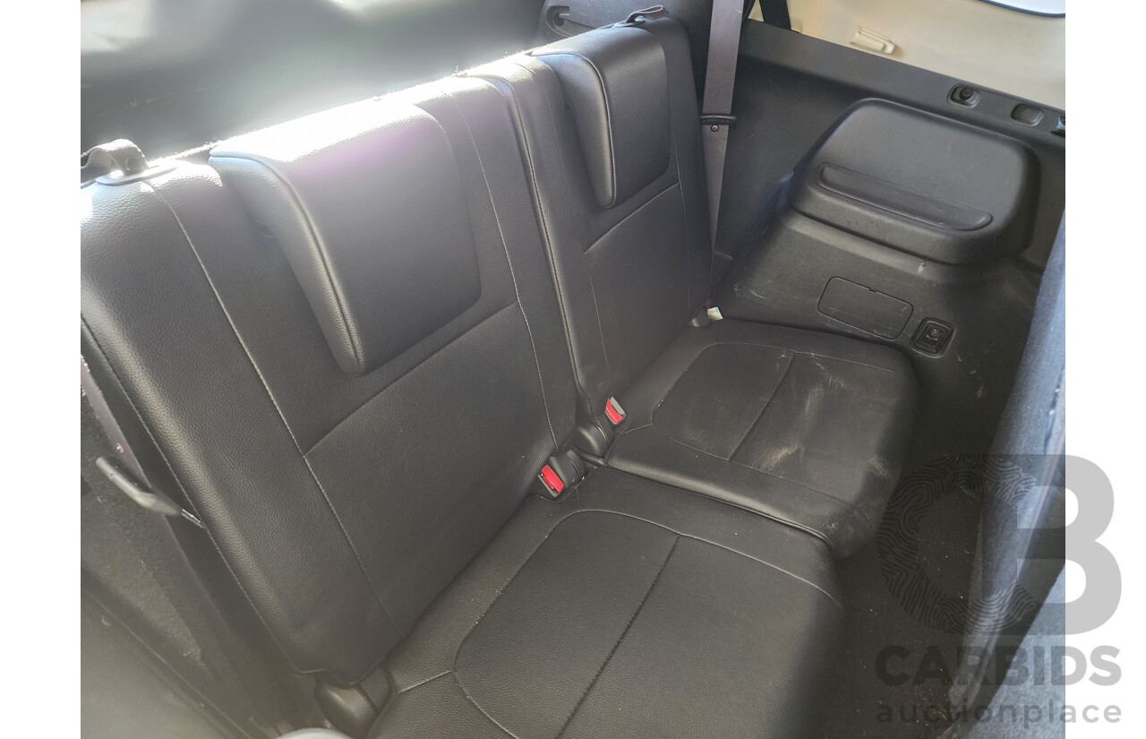 12/2013 Mitsubishi Outlander Aspire (4x4) ZJ MY14 4d Wagon Grey 2.3L