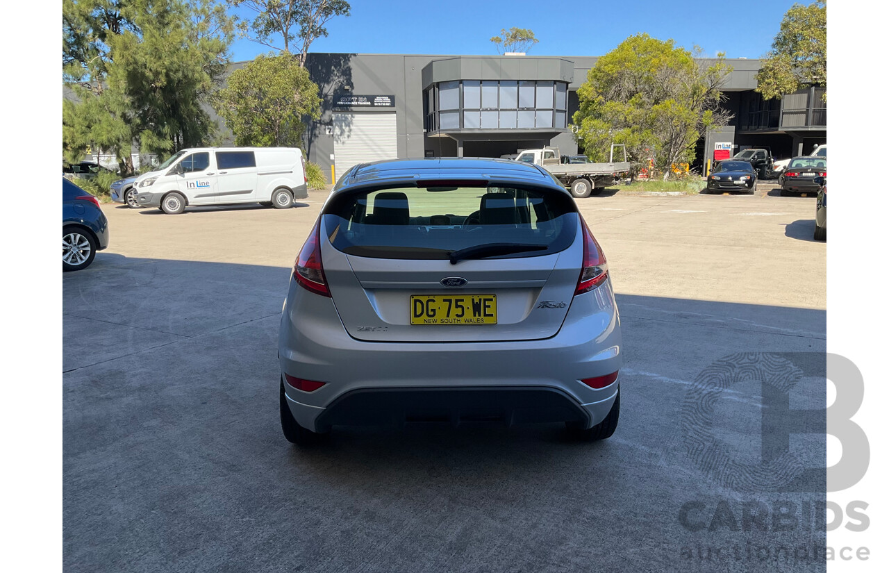 2/2013 Ford Fiesta Zetec WT 5d Hatchback Silver 1.6L