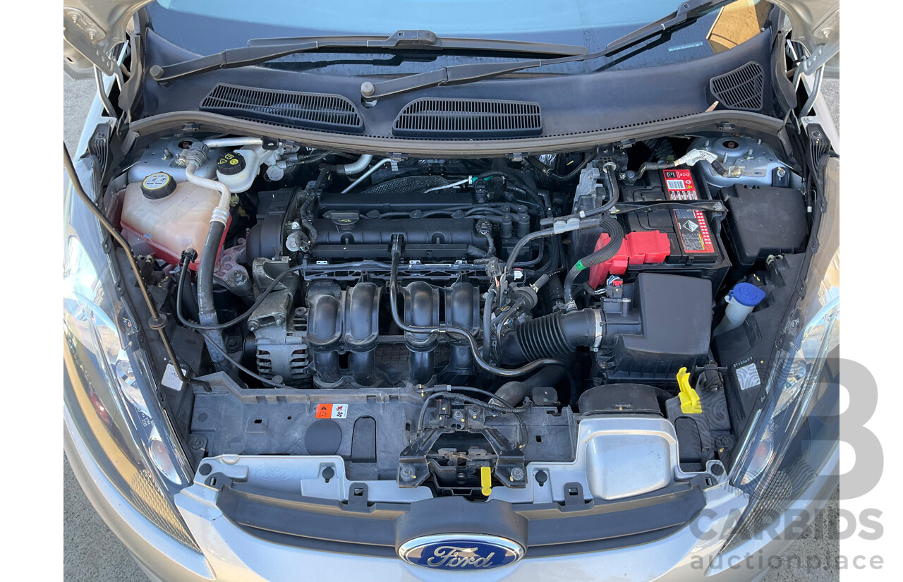 2/2013 Ford Fiesta Zetec WT 5d Hatchback Silver 1.6L