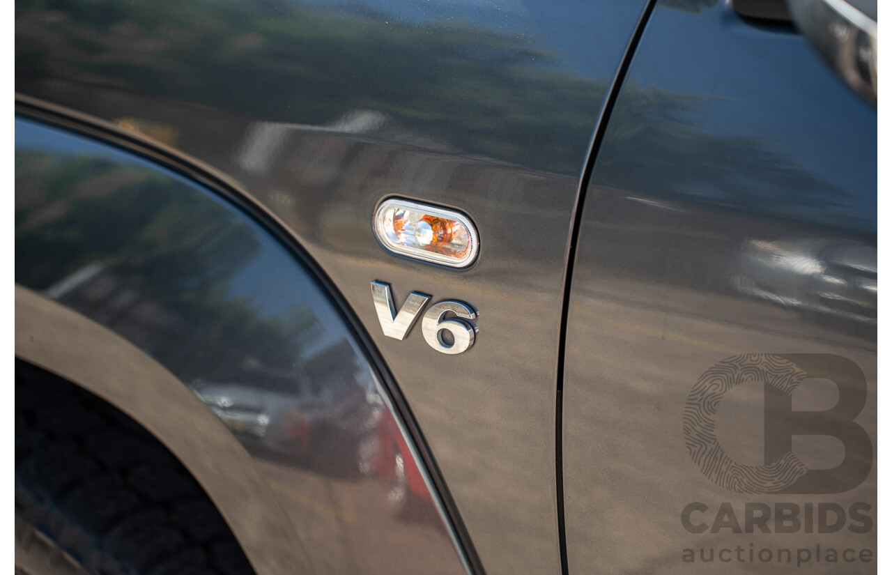 12/2017 Volkswagen Amarok V6 TDI 550 Highline (4x4) 2H MY18 Dual Cab Utility Grey 3.0L