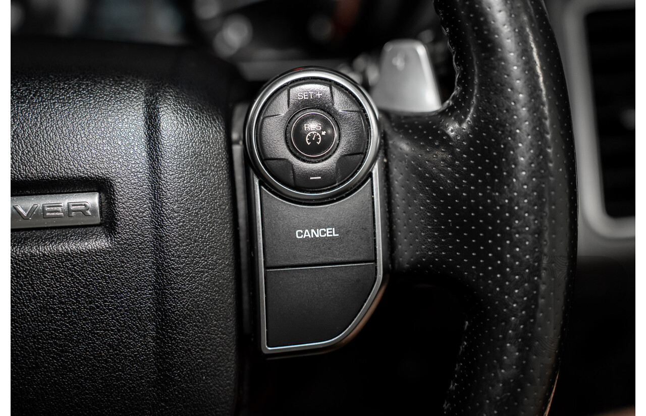 11/2015 Land Rover Range Rover Sport 3.0 TdV6 SE (AWD) LW MY15 4d Wagon Santorini Black Metallic Turbo Diesel V6 3.0L