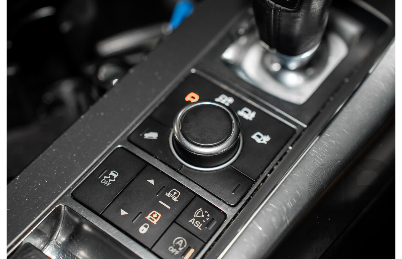 11/2015 Land Rover Range Rover Sport 3.0 TdV6 SE (AWD) LW MY15 4d Wagon Santorini Black Metallic Turbo Diesel V6 3.0L