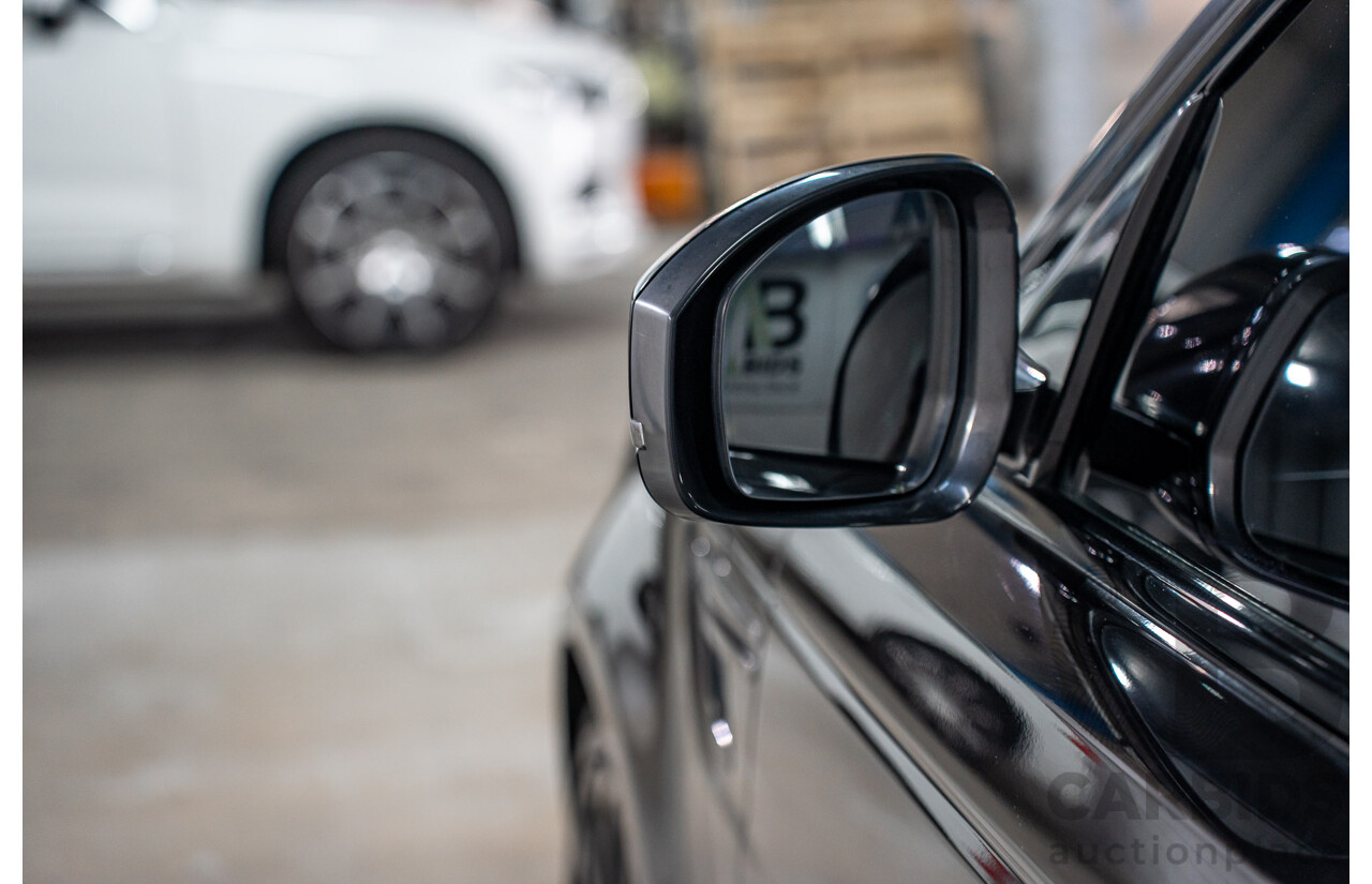 11/2015 Land Rover Range Rover Sport 3.0 TdV6 SE (AWD) LW MY15 4d Wagon Santorini Black Metallic Turbo Diesel V6 3.0L