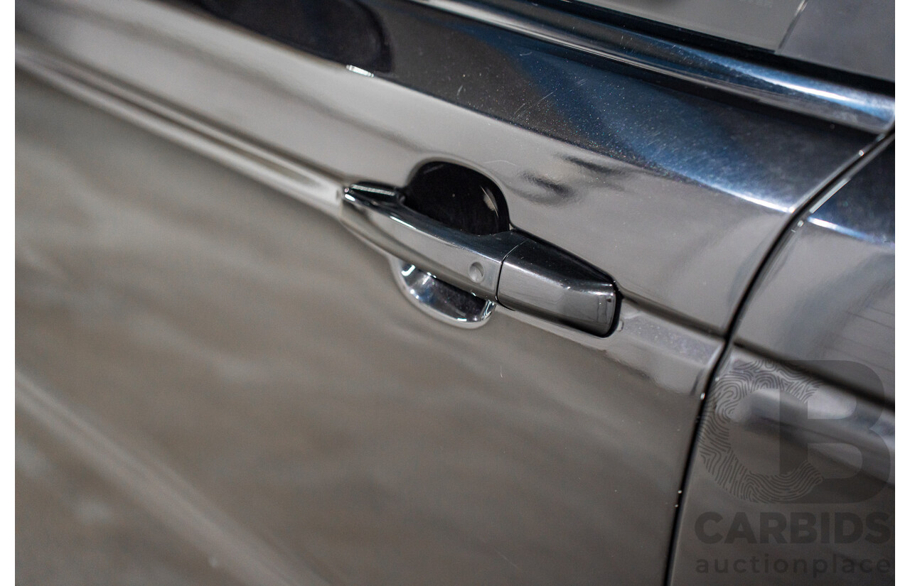 11/2015 Land Rover Range Rover Sport 3.0 TdV6 SE (AWD) LW MY15 4d Wagon Santorini Black Metallic Turbo Diesel V6 3.0L