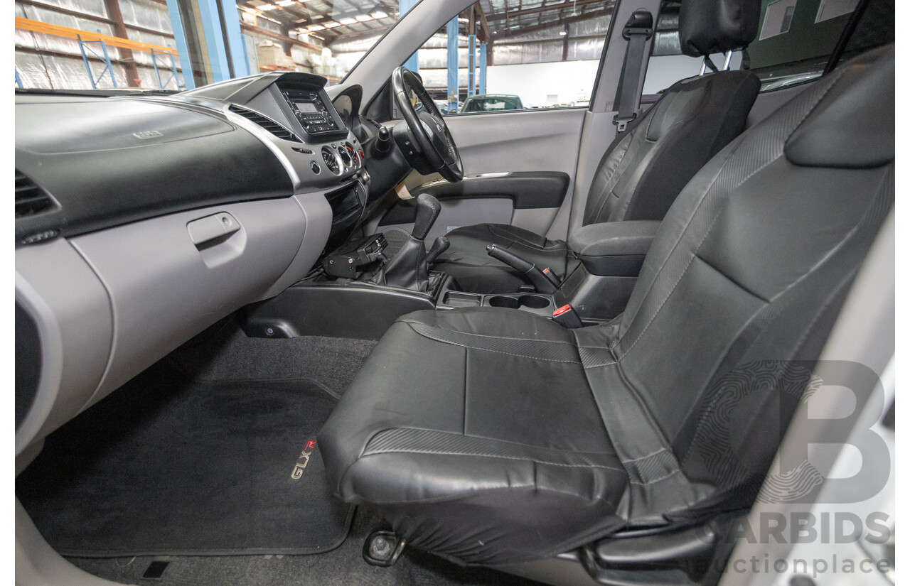 02/2013 Mitsubishi Triton GL-R (4x4) MN MY12 Double Cab Utility White Turbo Diesel 2.5L