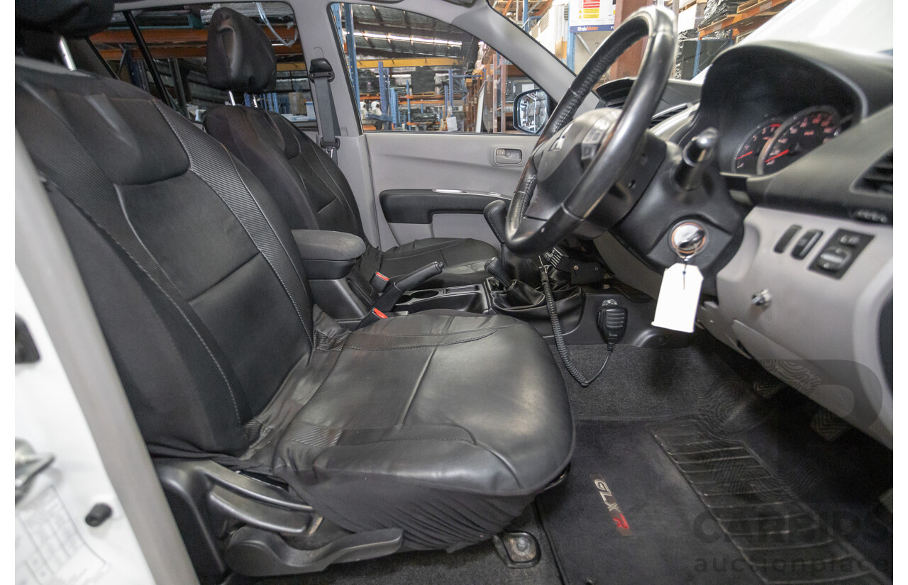 02/2013 Mitsubishi Triton GL-R (4x4) MN MY12 Double Cab Utility White Turbo Diesel 2.5L