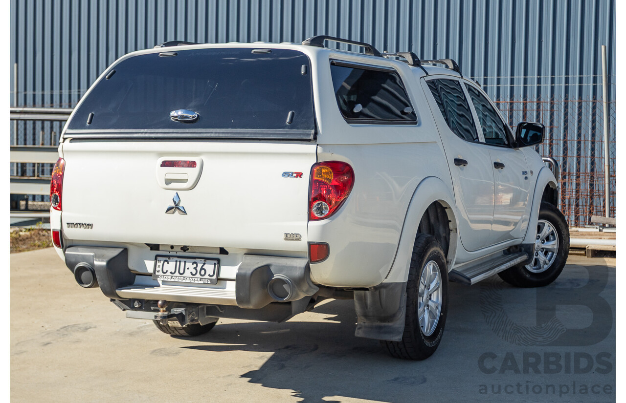 02/2013 Mitsubishi Triton GL-R (4x4) MN MY12 Double Cab Utility White Turbo Diesel 2.5L
