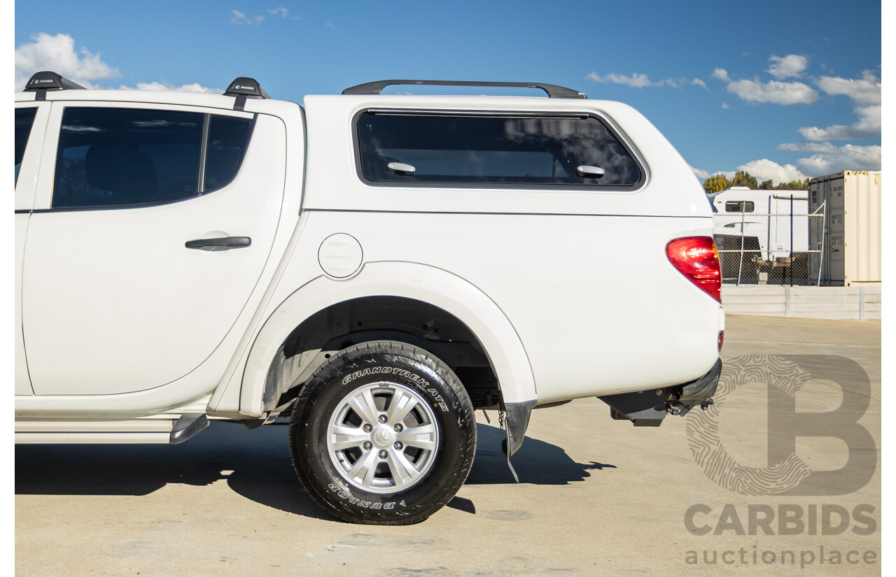 02/2013 Mitsubishi Triton GL-R (4x4) MN MY12 Double Cab Utility White Turbo Diesel 2.5L