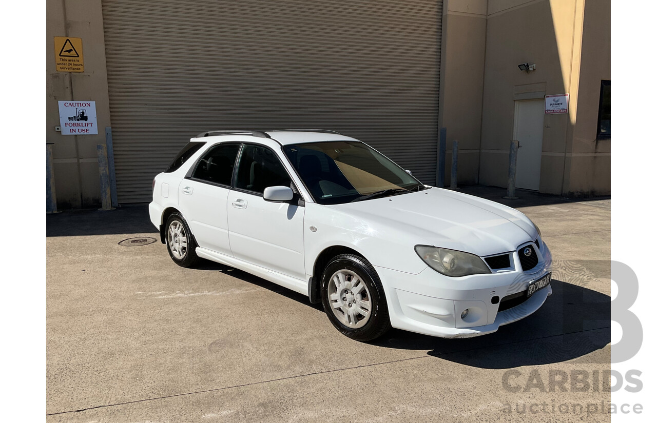 11/2005 Subaru Impreza 2.0i (AWD) MY06 5d Hatchback White 2.0L