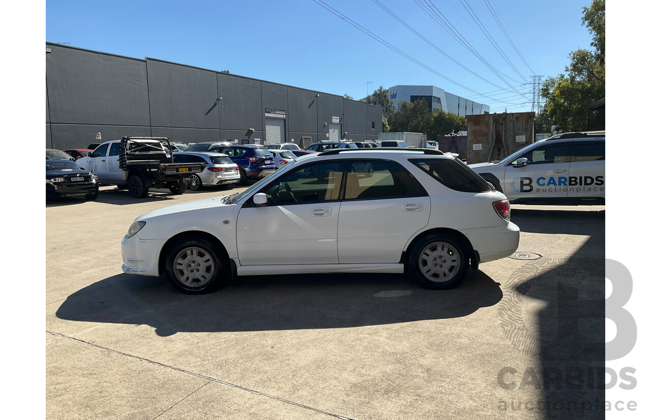 11/2005 Subaru Impreza 2.0i (AWD) MY06 5d Hatchback White 2.0L