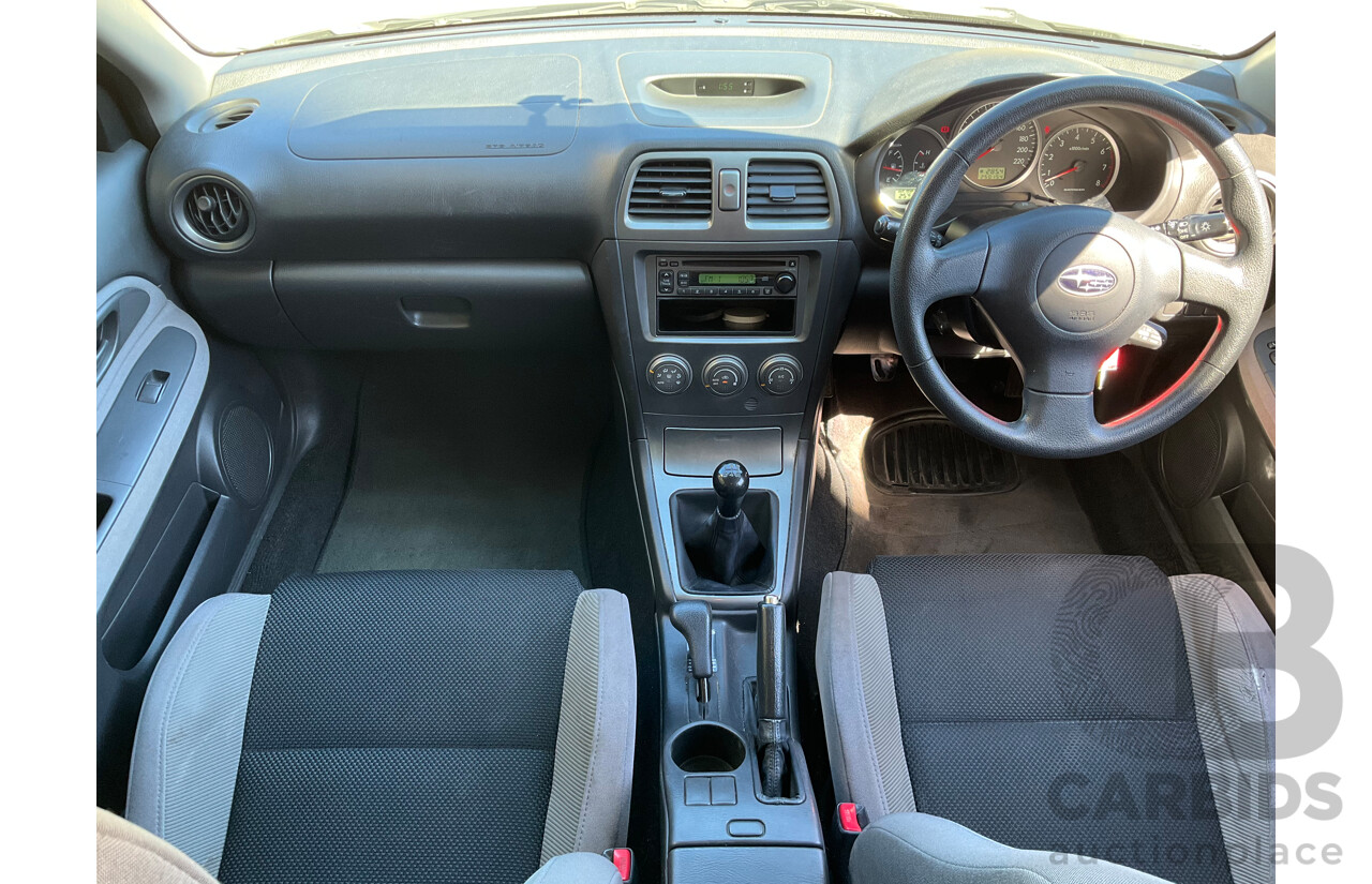11/2005 Subaru Impreza 2.0i (AWD) MY06 5d Hatchback White 2.0L