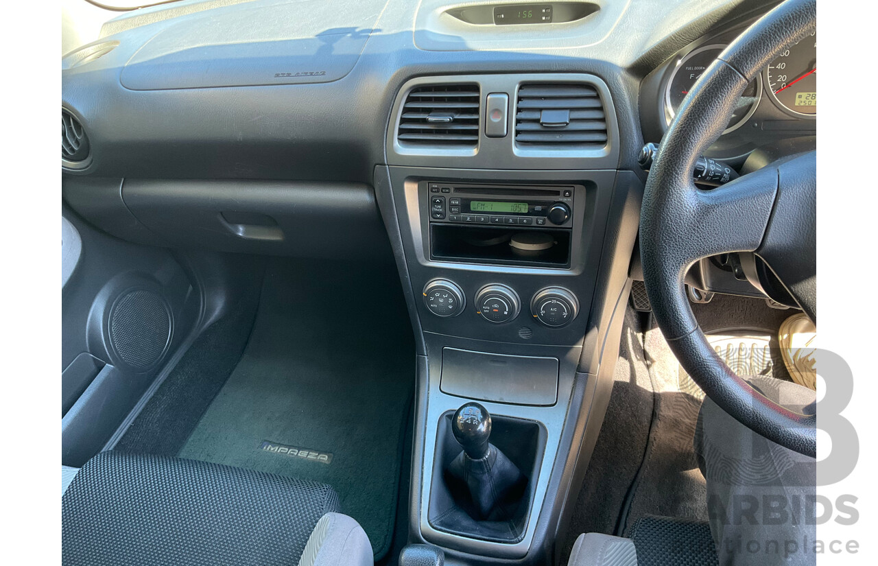 11/2005 Subaru Impreza 2.0i (AWD) MY06 5d Hatchback White 2.0L