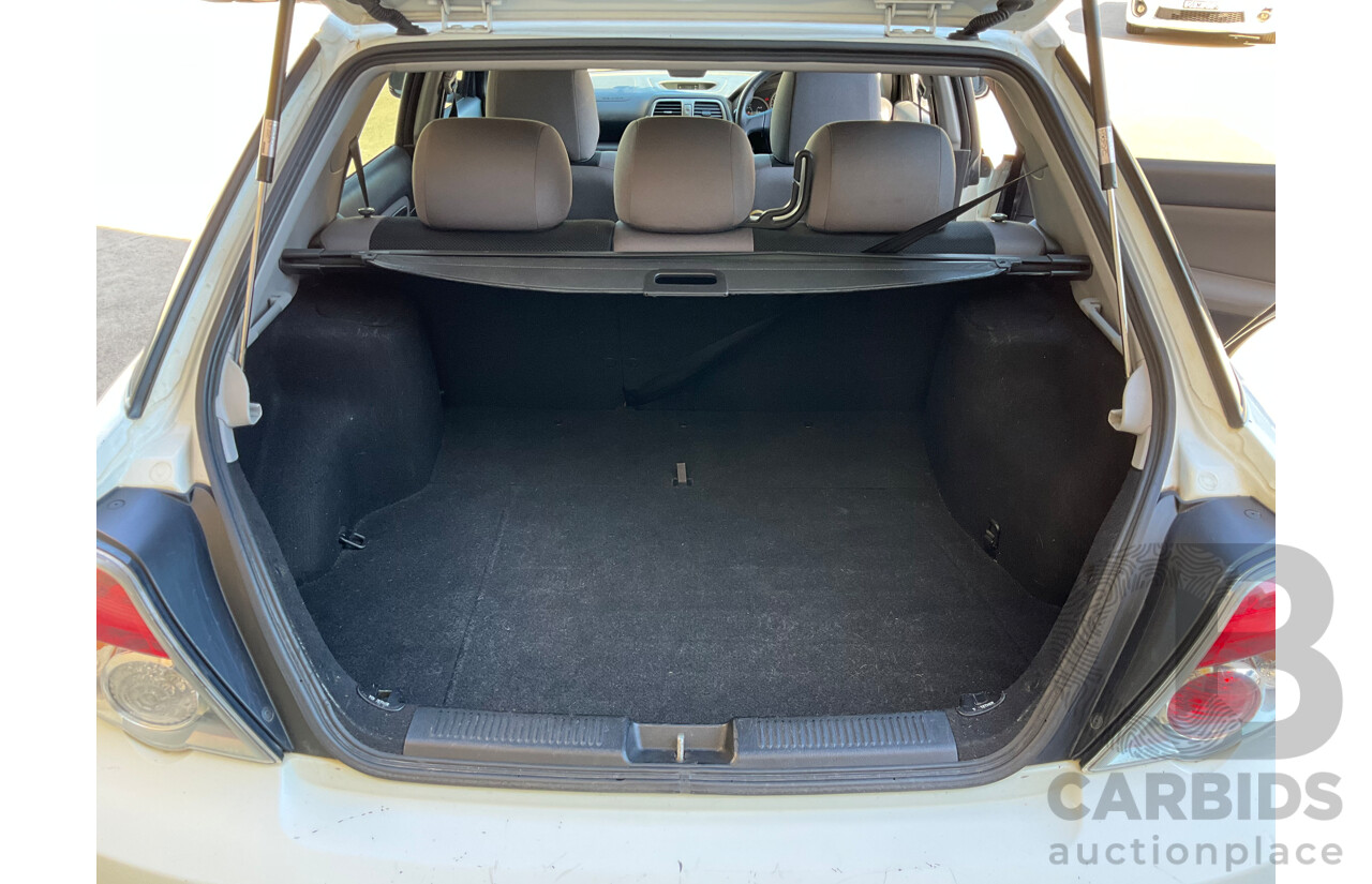 11/2005 Subaru Impreza 2.0i (AWD) MY06 5d Hatchback White 2.0L