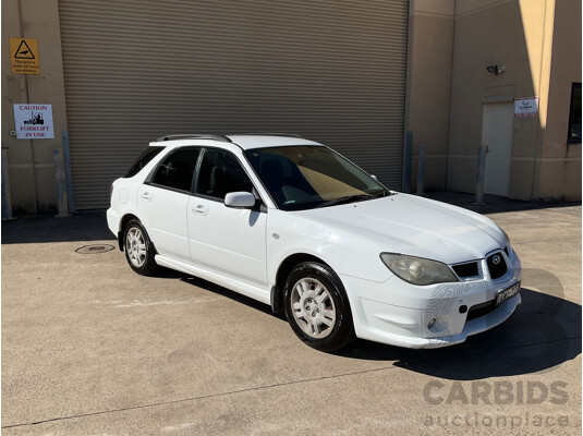 11/2005 Subaru Impreza 2.0i (AWD) MY06 5d Hatchback White 2.0L