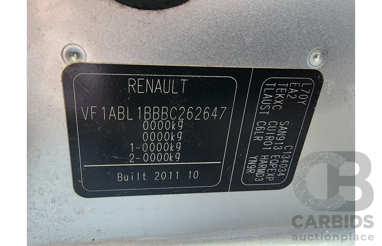 12/2011 Renault Latitude 2.0 dCi LUXE X43 4d Sedan Silver 2.0L