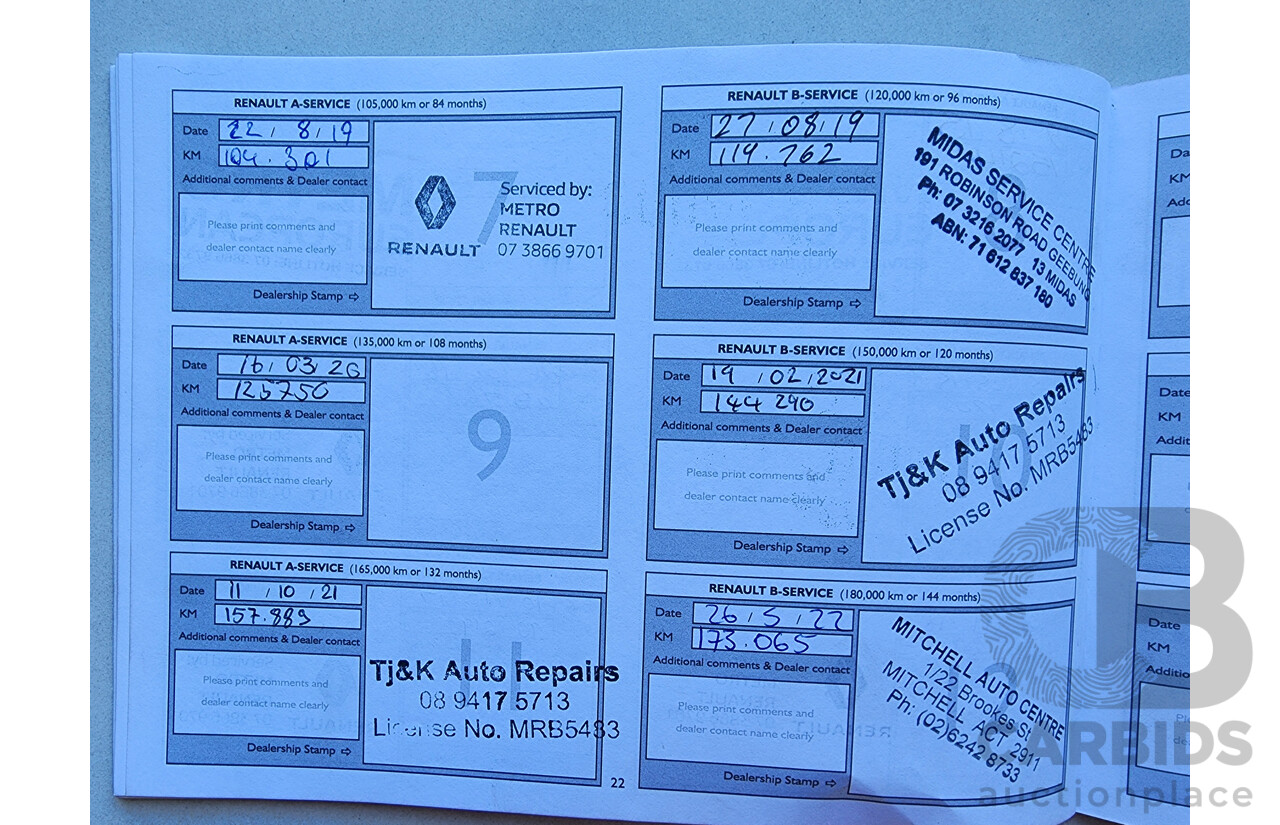 12/2011 Renault Latitude 2.0 dCi LUXE X43 4d Sedan Silver 2.0L