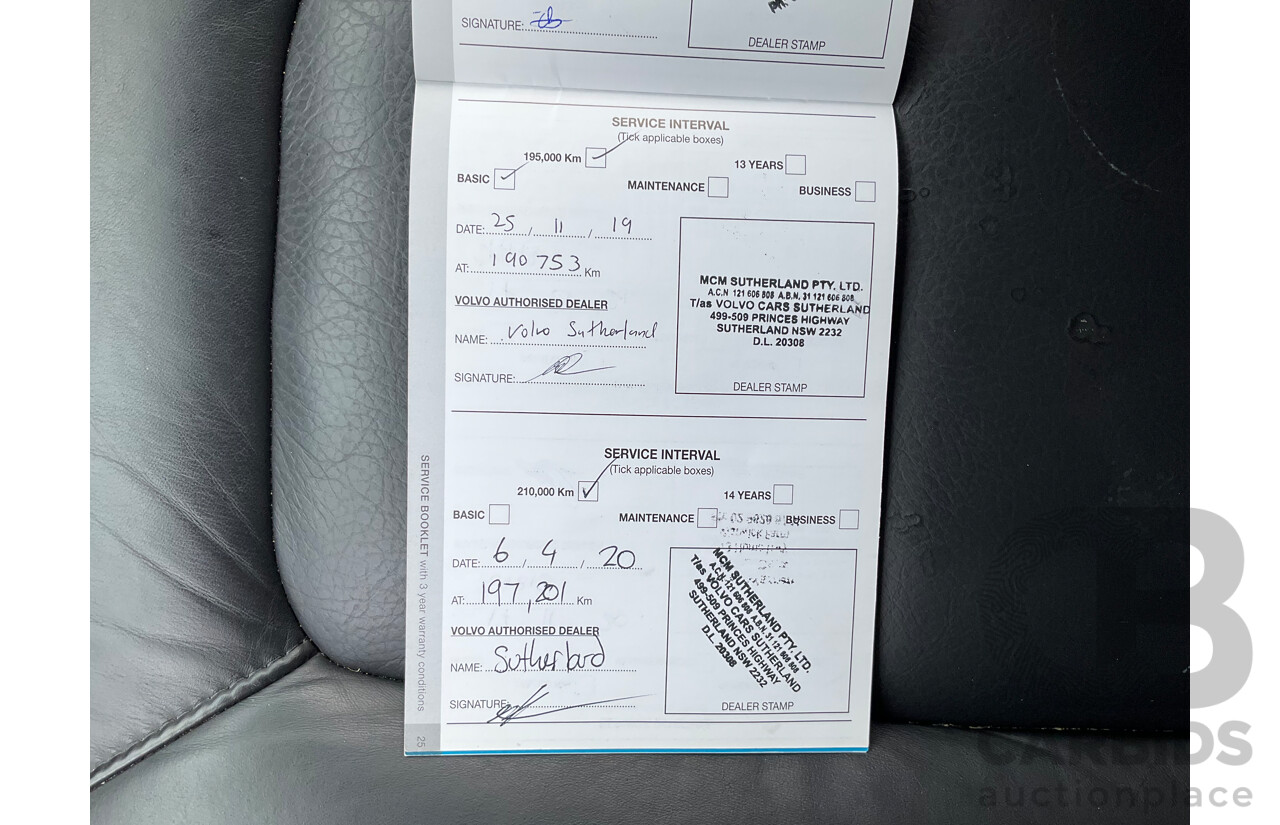 2/2012 Volvo Xc70 3.2 Teknik BZ MY12 4d Wagon Black V6 3.2L